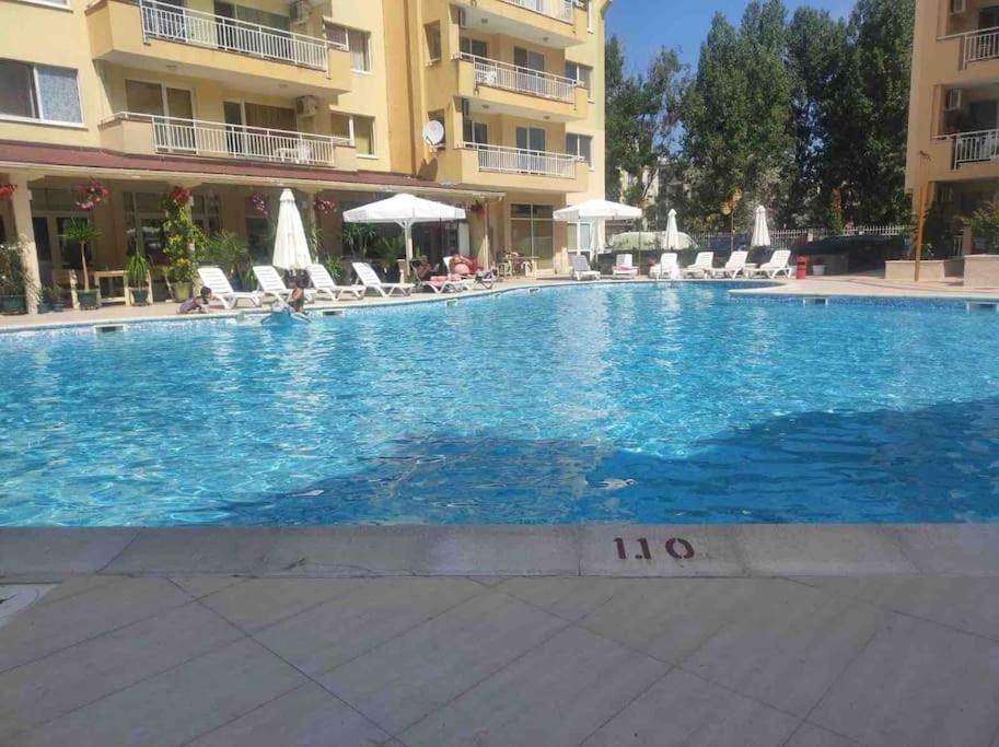 Wohnung Am Sonnenstrand Slantschew brjag Exterior foto