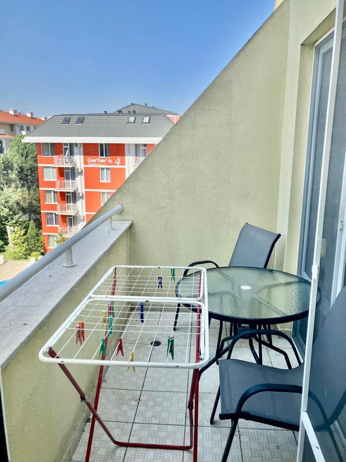 Wohnung Am Sonnenstrand Slantschew brjag Exterior foto