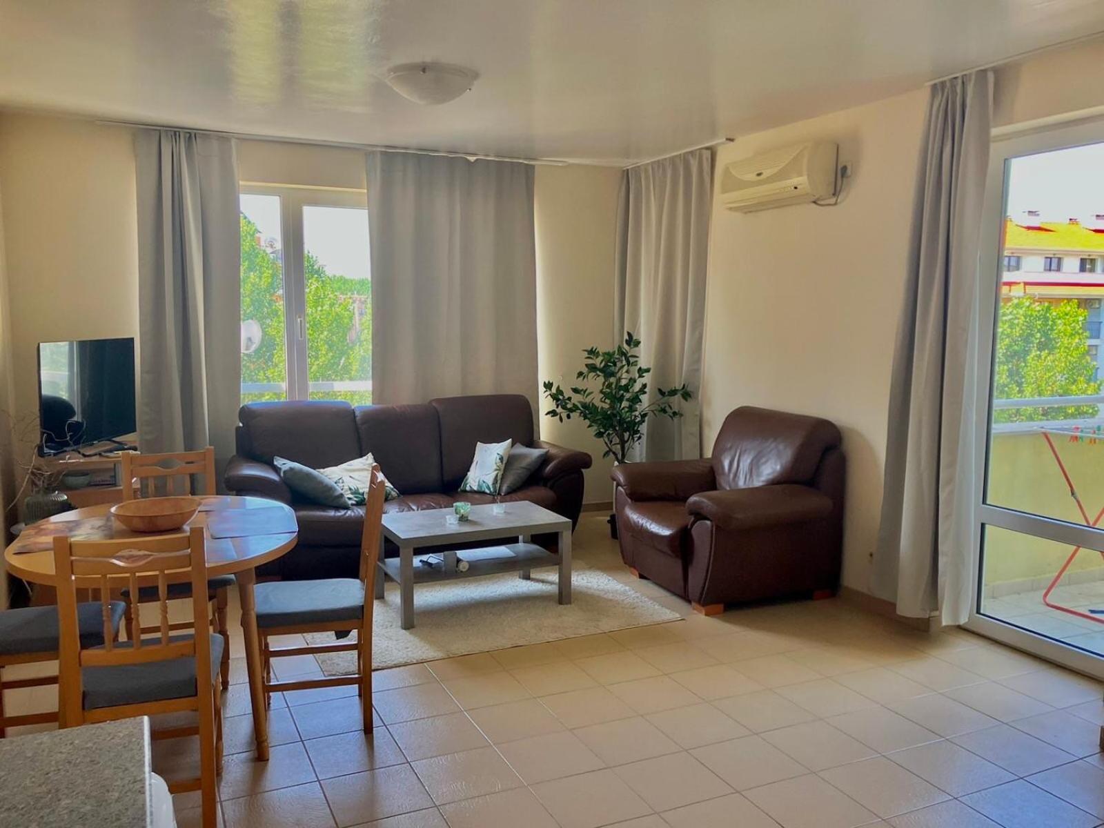 Wohnung Am Sonnenstrand Slantschew brjag Exterior foto